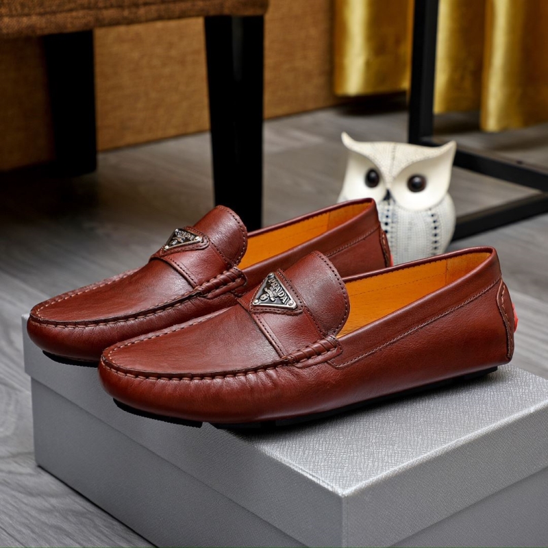 Pra*a leather shoes